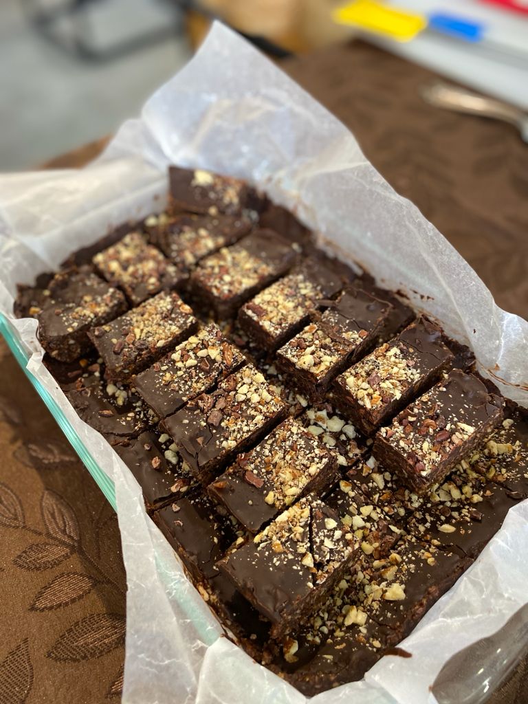 No-Bake Chocolate Brownies &ndash; Frutos &amp; Semillas